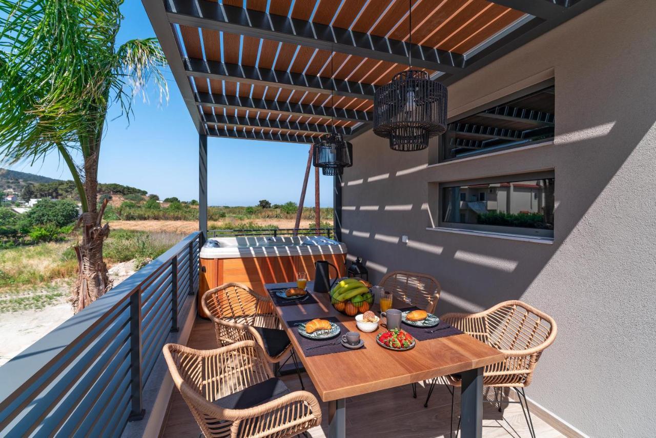 Palmeral Luxury Suites Kremasti  Bagian luar foto