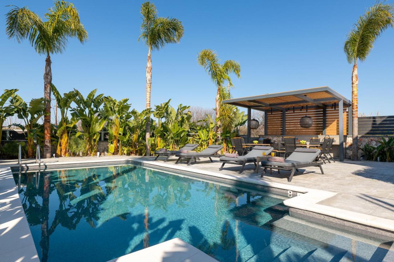 Palmeral Luxury Suites Kremasti  Bagian luar foto