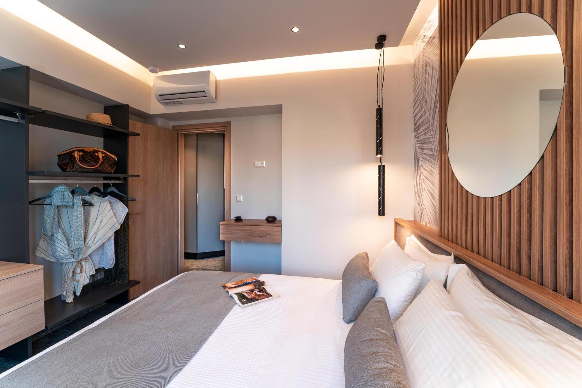 Palmeral Luxury Suites Kremasti  Ruang foto