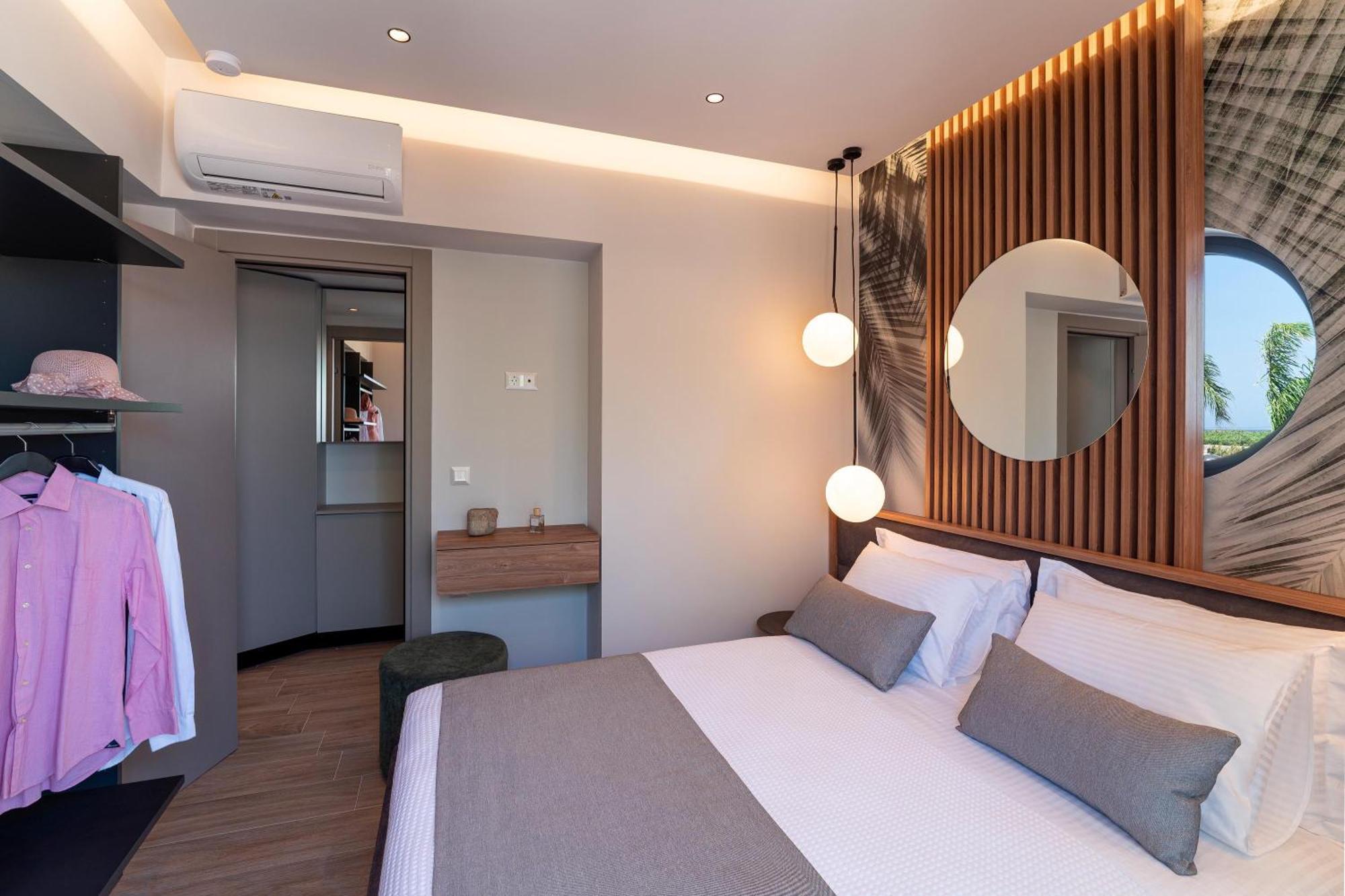 Palmeral Luxury Suites Kremasti  Ruang foto
